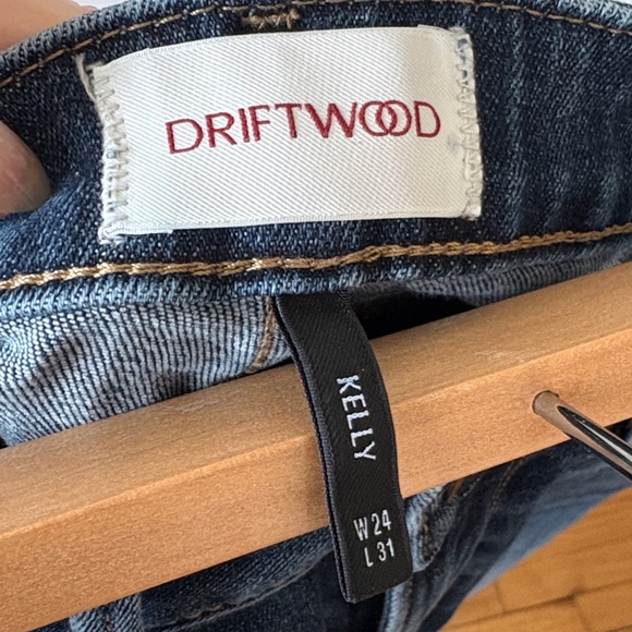 Driftwood Kelly Floral Embroidered Bootcut Jeans 24 - Picture 8 of 9